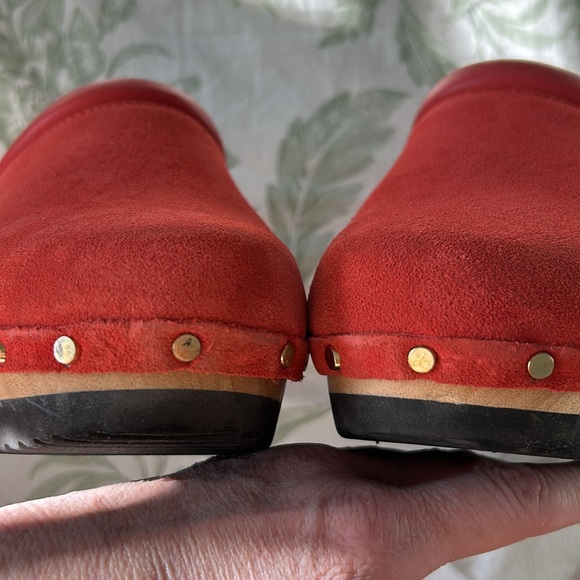 Barely used M.Gemi clogs. Only worn a couple times. - Picture 8 of 10